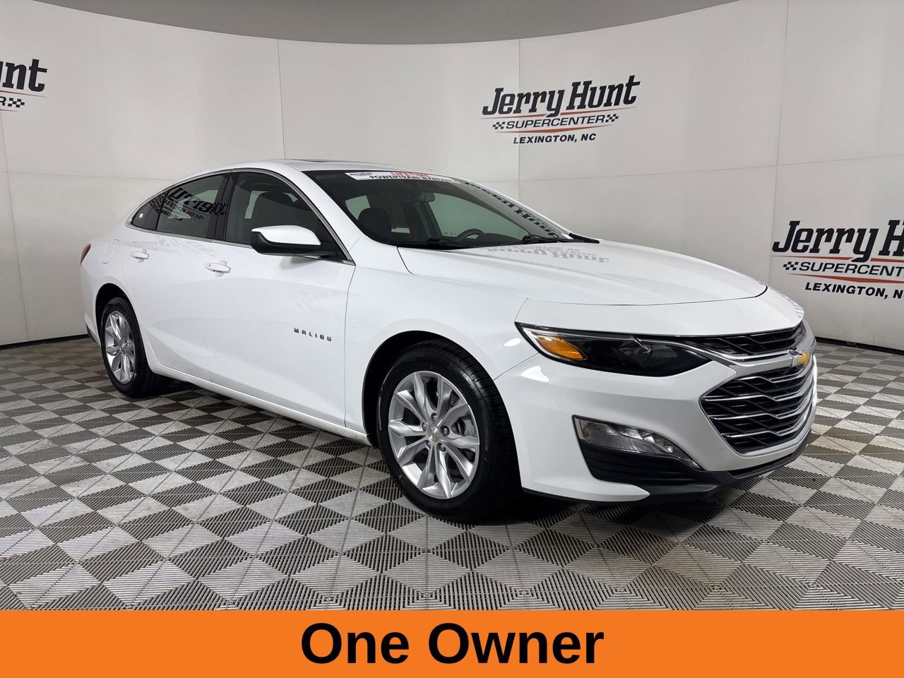 Used 2024 Chevrolet Malibu LT image 4