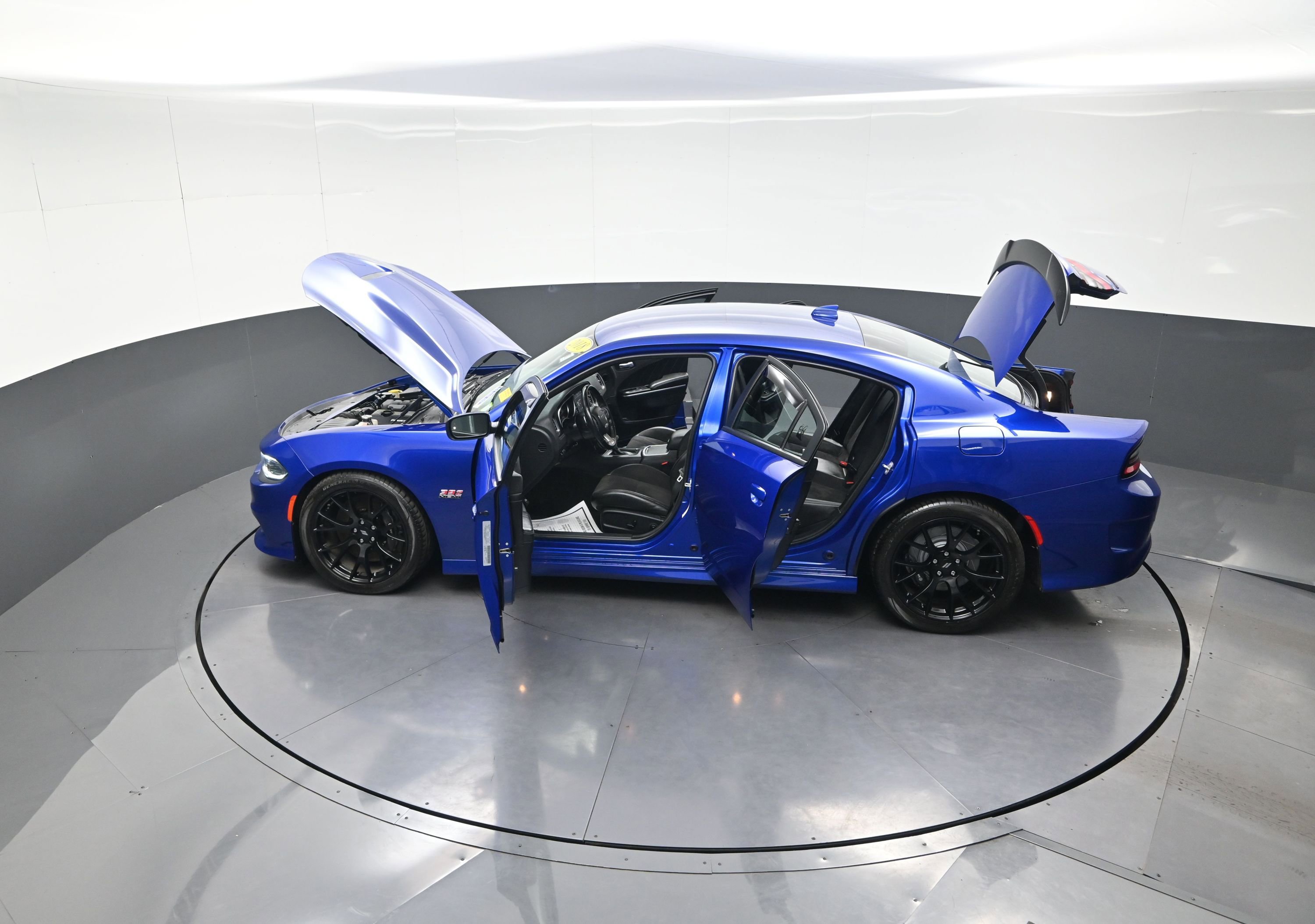 Used 2018 Dodge Charger R/T Scat Pack w/ Dynamics Package image 15