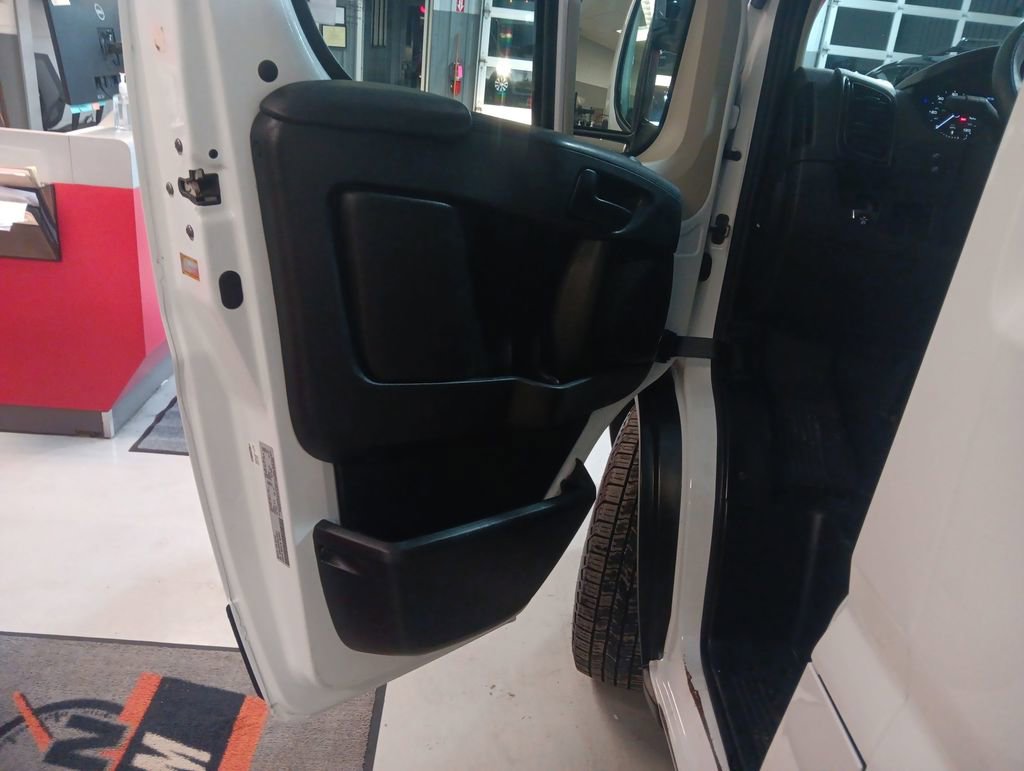 Used 2022 RAM ProMaster 2500 image 11