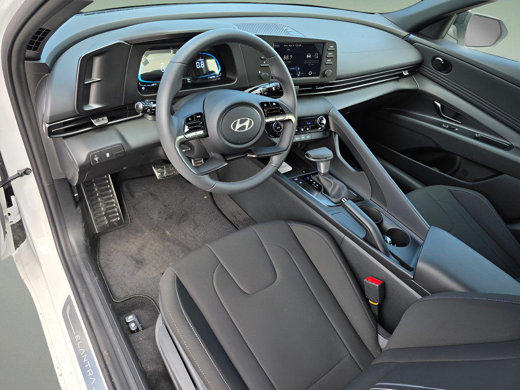 New 2026 Hyundai Elantra Sport FWD image 14
