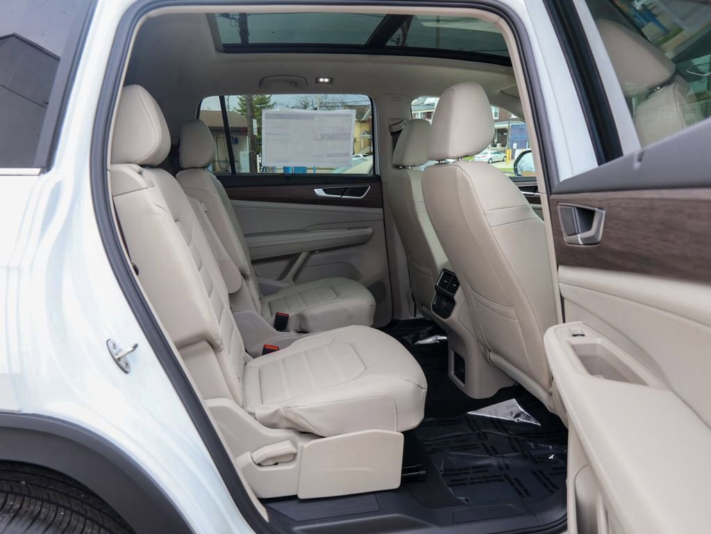 New 2026 Volkswagen Atlas SEL image 28