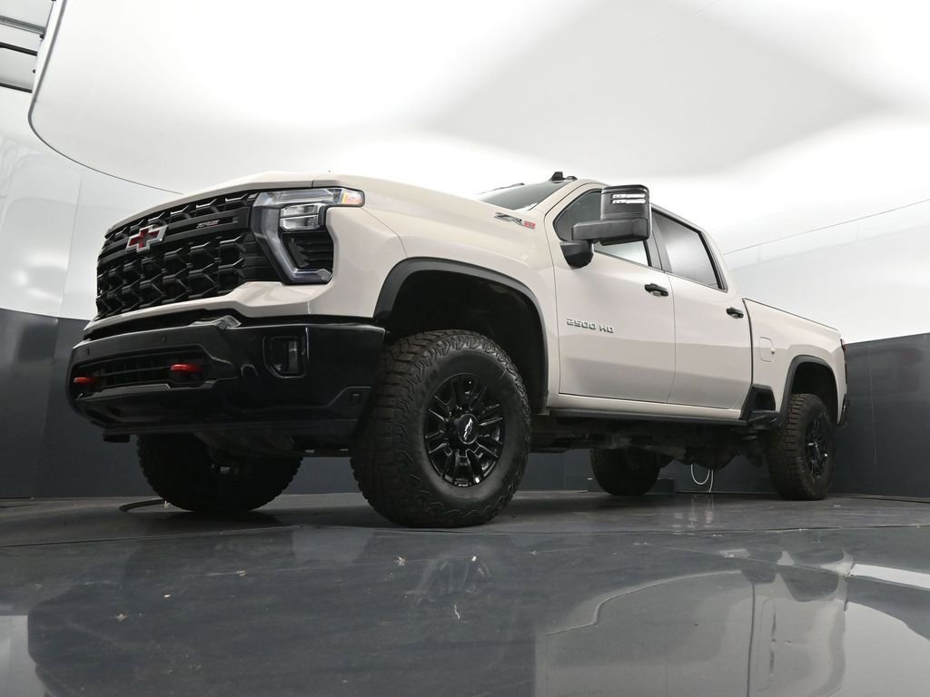 New 2026 Chevrolet Silverado 2500 ZR2 image 42
