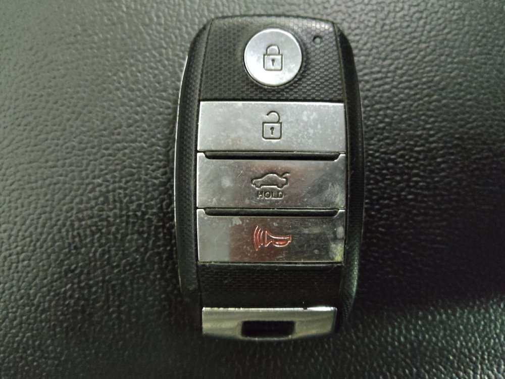Used 2017 Kia Optima EX FWD image 32