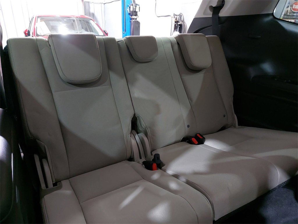 Certified 2025 Subaru Ascent Premium w/ Premium Package image 12