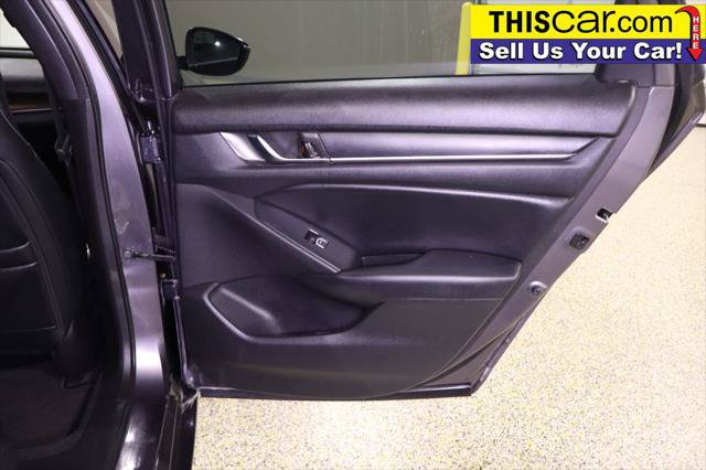 Used 2018 Honda Accord Sport image 31