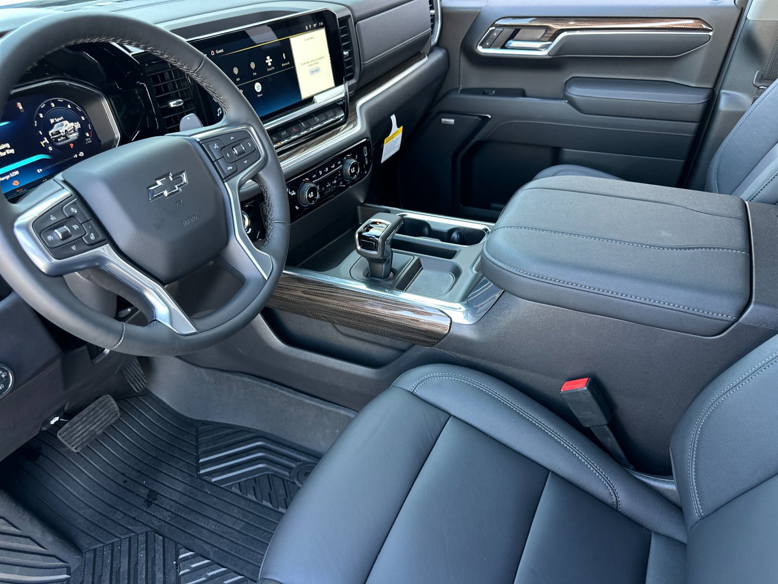 New 2026 Chevrolet Silverado 1500 LT Trail Boss w/ LT Trail Boss Premium Package AWD/4WD image 10