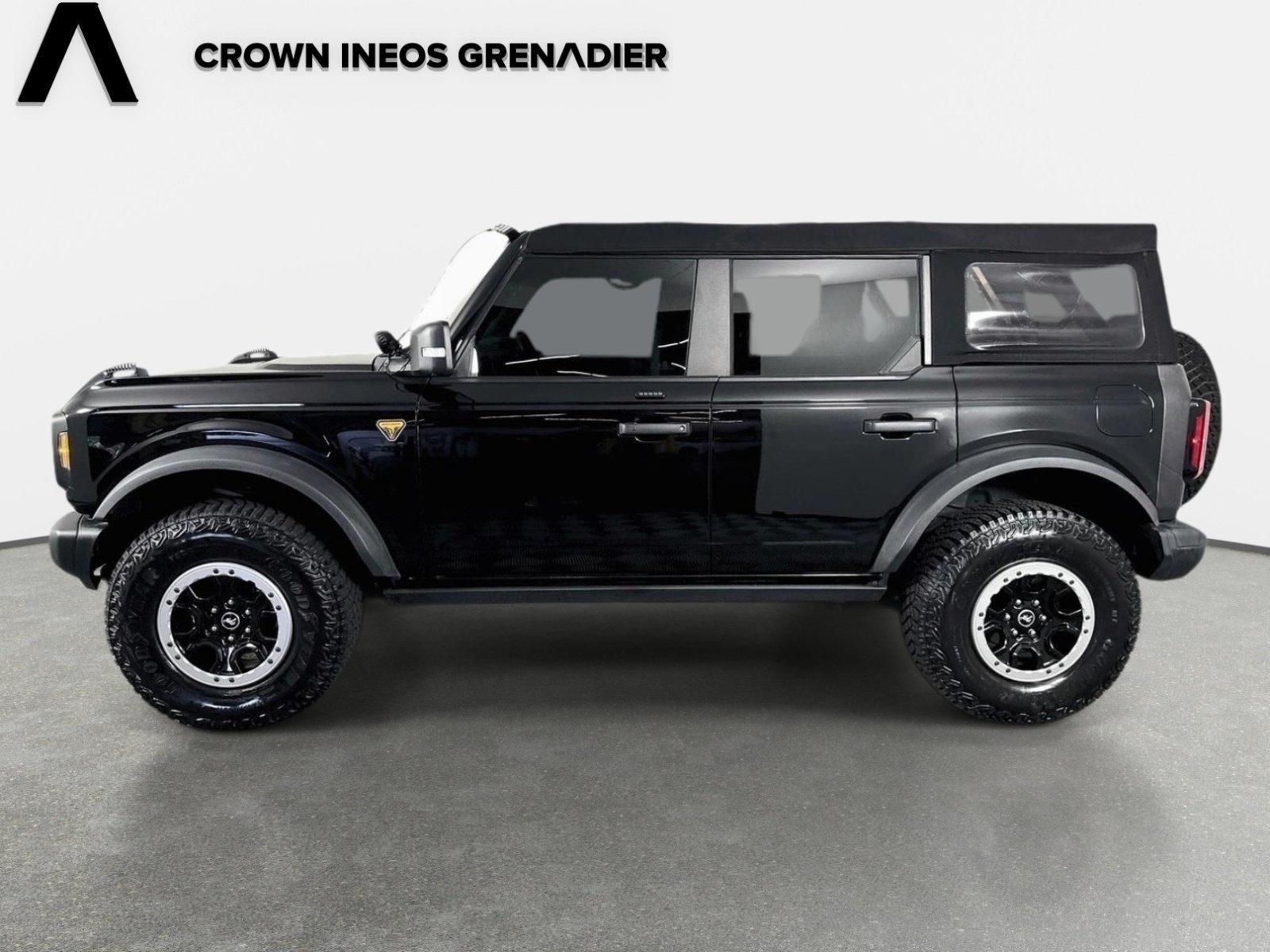 Used 2022 Ford Bronco Badlands AWD/4WD image 8