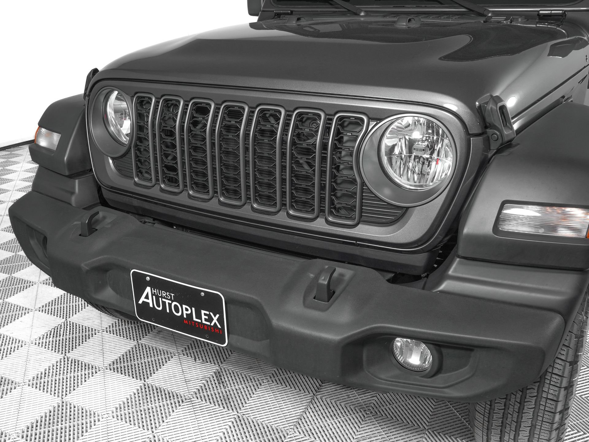 Used 2025 Jeep Wrangler Sport AWD/4WD image 25