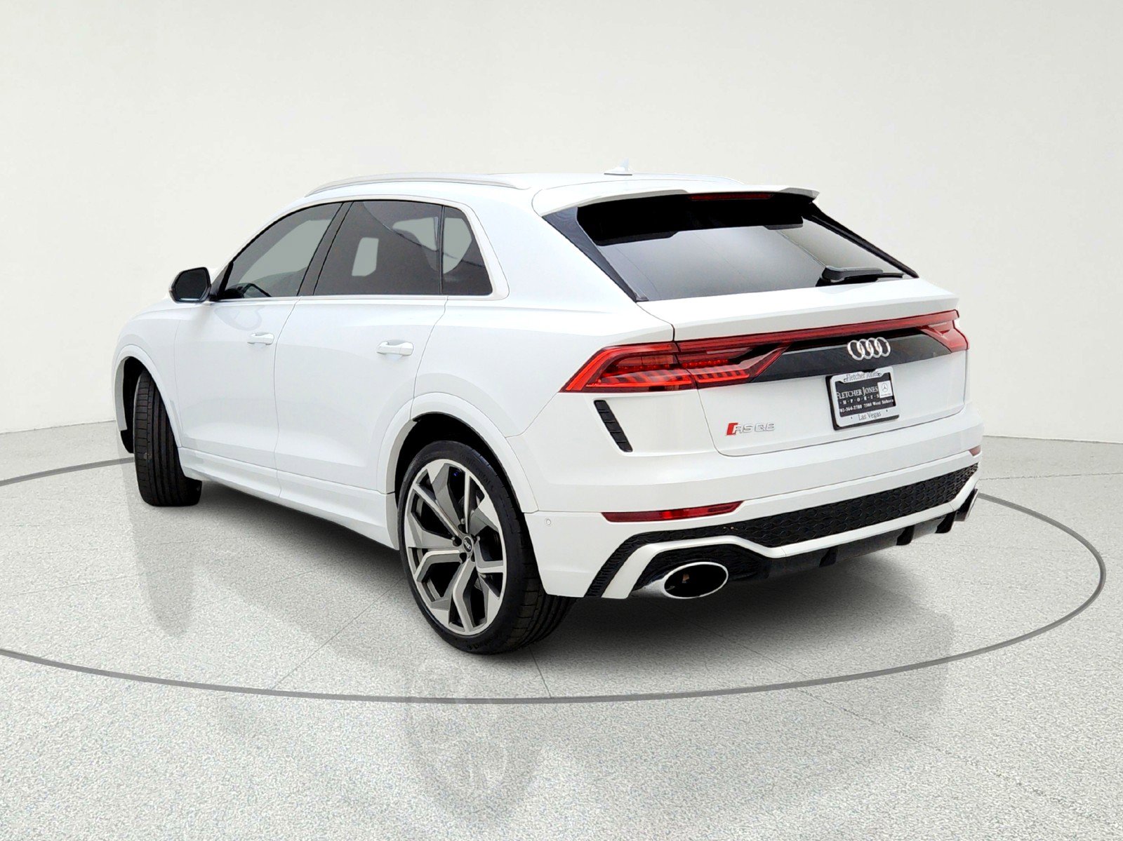 Used 2022 Audi RS Q8 w/ Luxury Package image 12