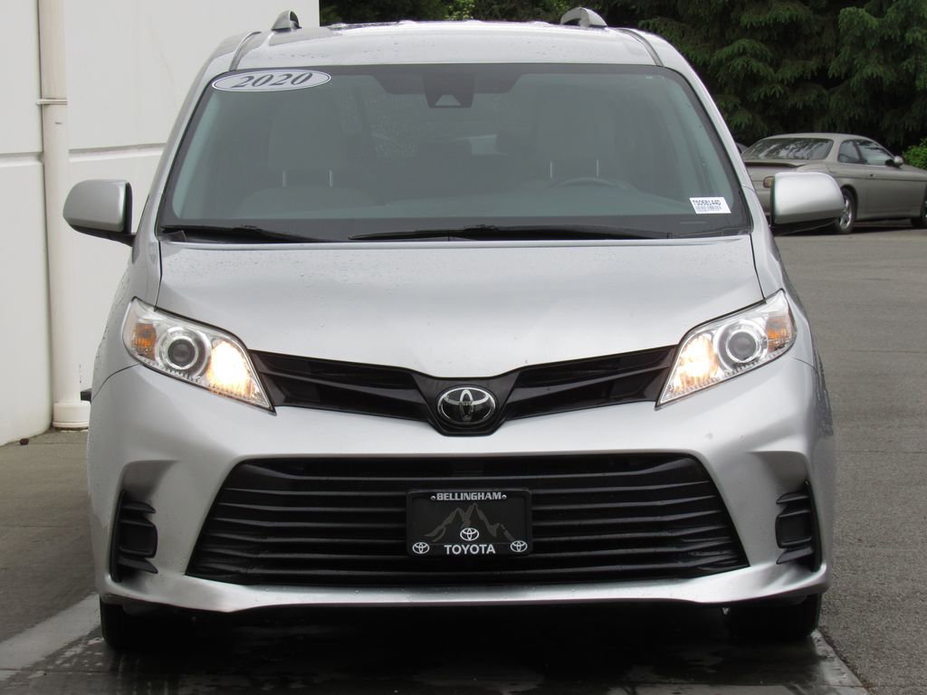 Used 2020 Toyota Sienna L FWD image 3