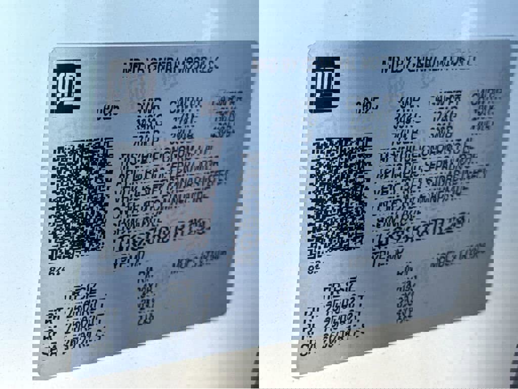 New 2026 GMC Yukon XL Elevation w/ LPO, Get Active Package image 25