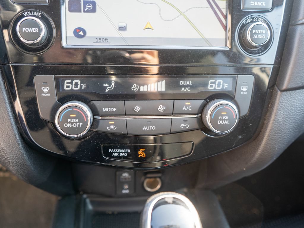 Used 2017 Nissan Rogue SV w/ HEV Premium Package AWD/4WD image 21