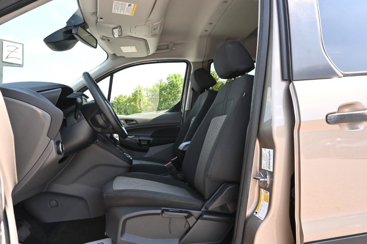 Used 2021 Ford Transit Connect XL FWD image 11