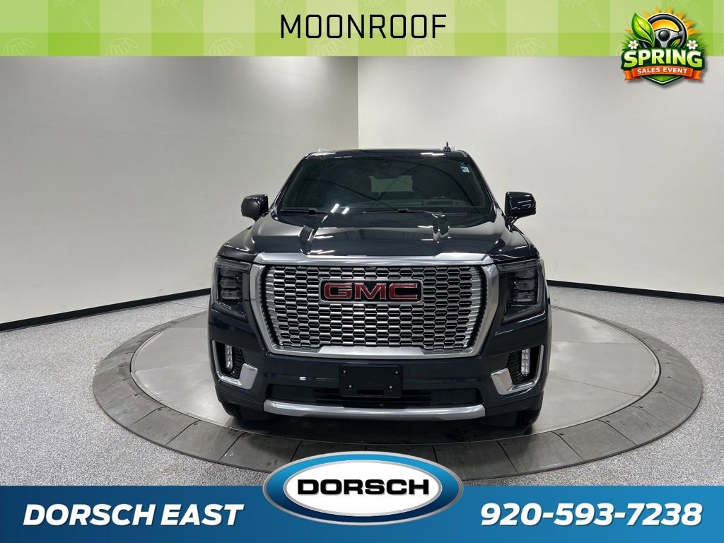 Used 2021 GMC Yukon Denali w/ Denali Premium Package image 3