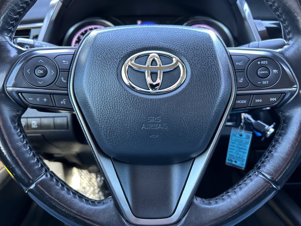 Used 2021 Toyota Camry SE FWD image 9