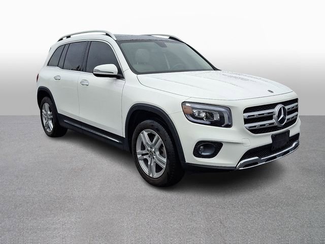 Used 2021 Mercedes-Benz GLB 250 4MATIC image 3