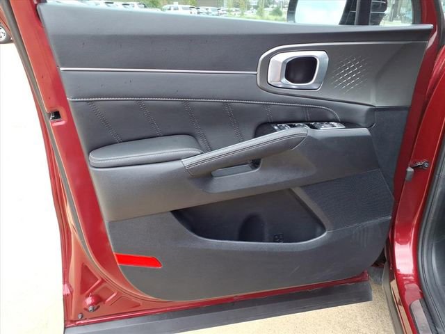 Used 2023 Kia Sorento SX image 22