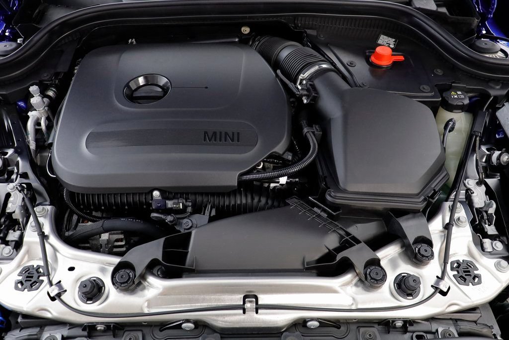 New 2026 MINI Cooper 2-Door Hardtop FWD image 23