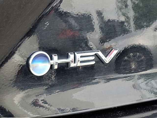 Used 2025 Toyota Camry SE FWD image 29