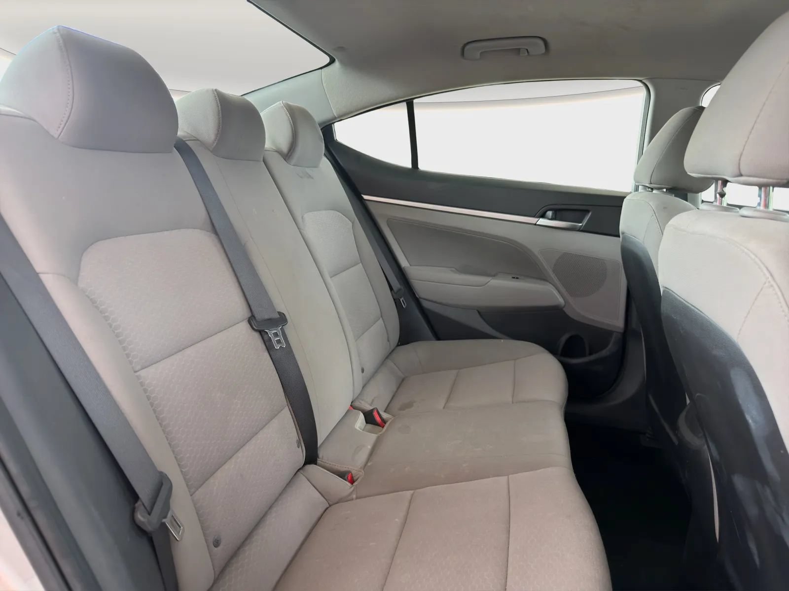 Used 2020 Hyundai Elantra SEL FWD image 19