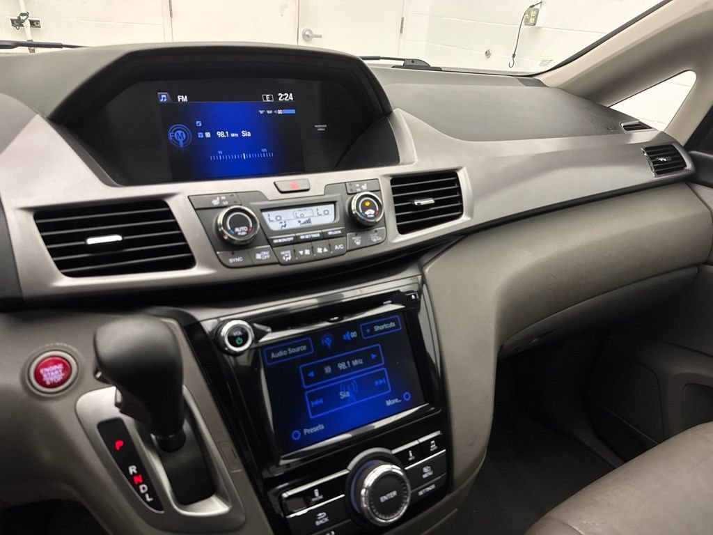 Used 2017 Honda Odyssey EX-L image 14