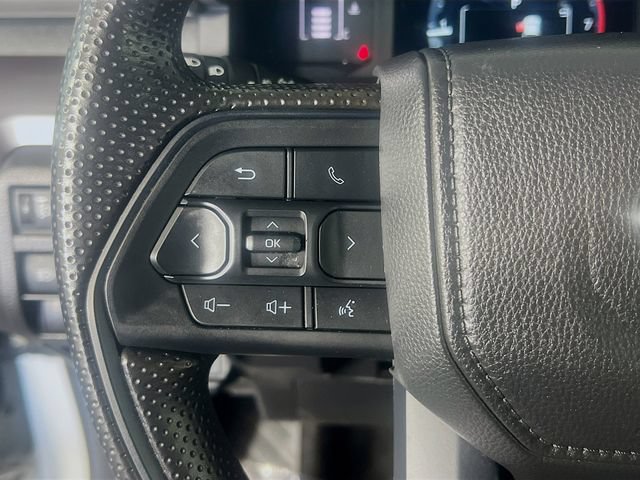 Used 2024 Toyota Tacoma SR5 AWD/4WD image 17