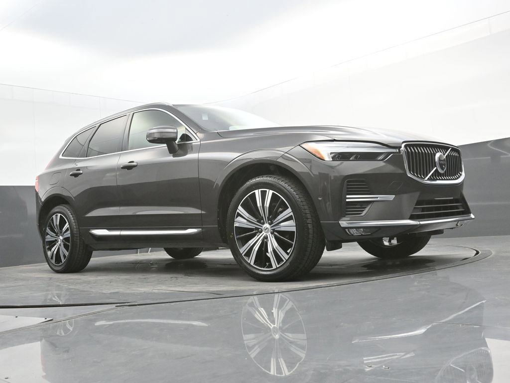 Certified 2023 Volvo XC60 B5 Plus w/ Protection Package Premier image 37