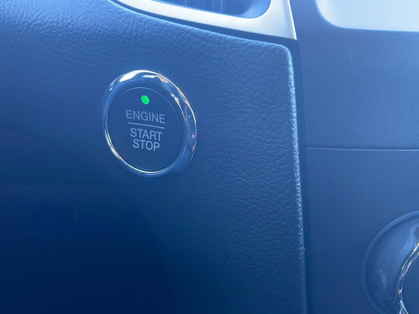 Used 2018 Ford Edge SEL w/ Equipment Group 201A image 30