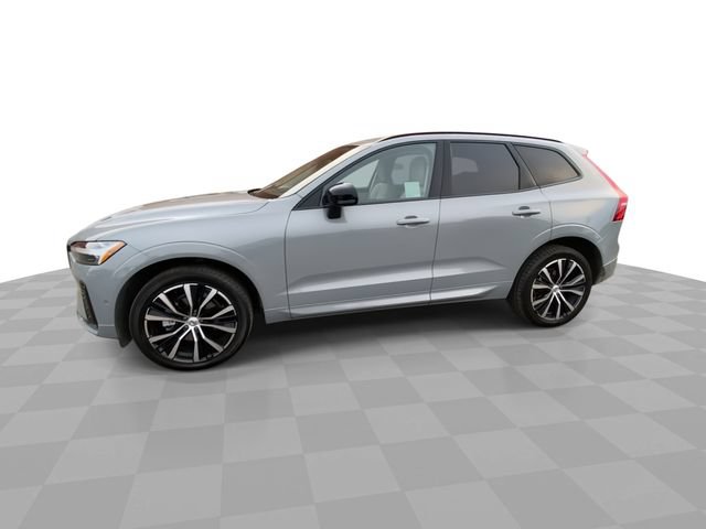 Used 2025 Volvo XC60 B5 Plus w/ Protection Package Premier AWD/4WD image 7