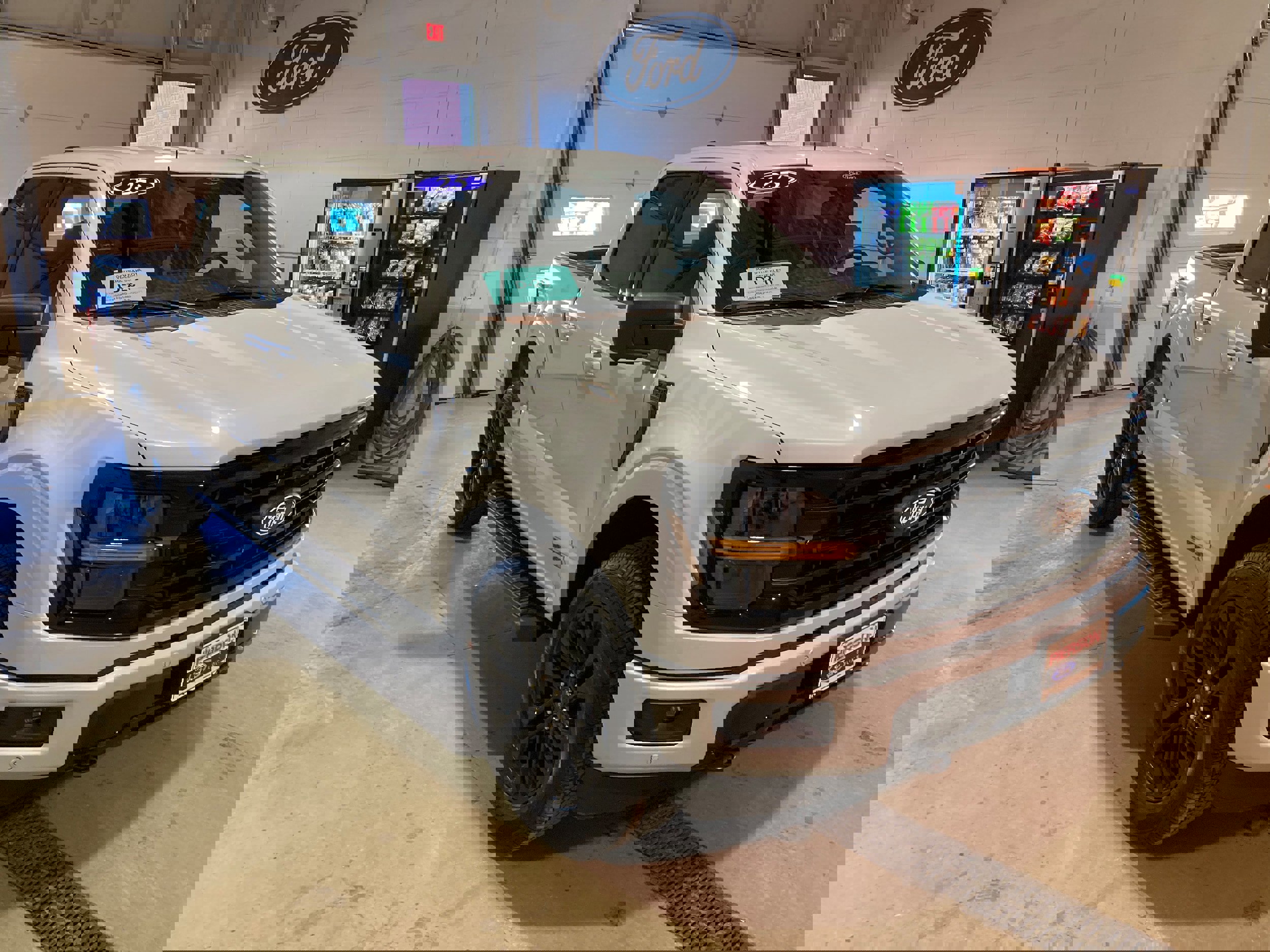 New 2025 Ford F150 XLT w/ Equipment Group 303A High image 3