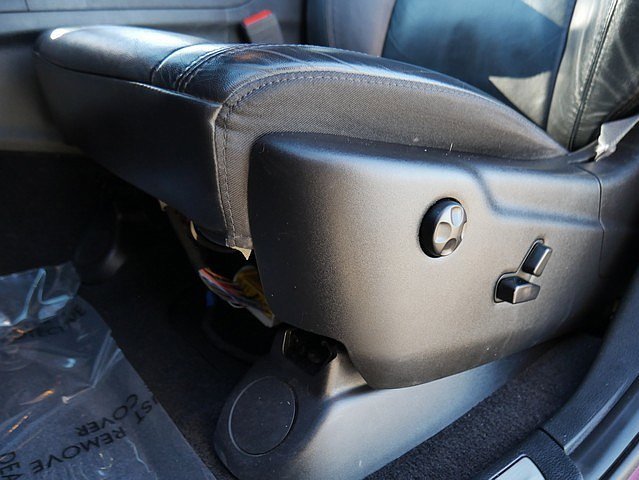 Used 2020 Jeep Grand Cherokee Limited image 12