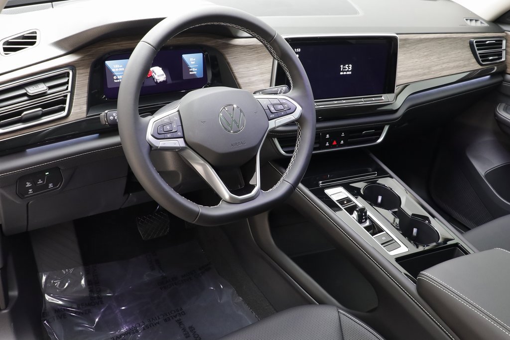 New 2026 Volkswagen Atlas SEL image 7