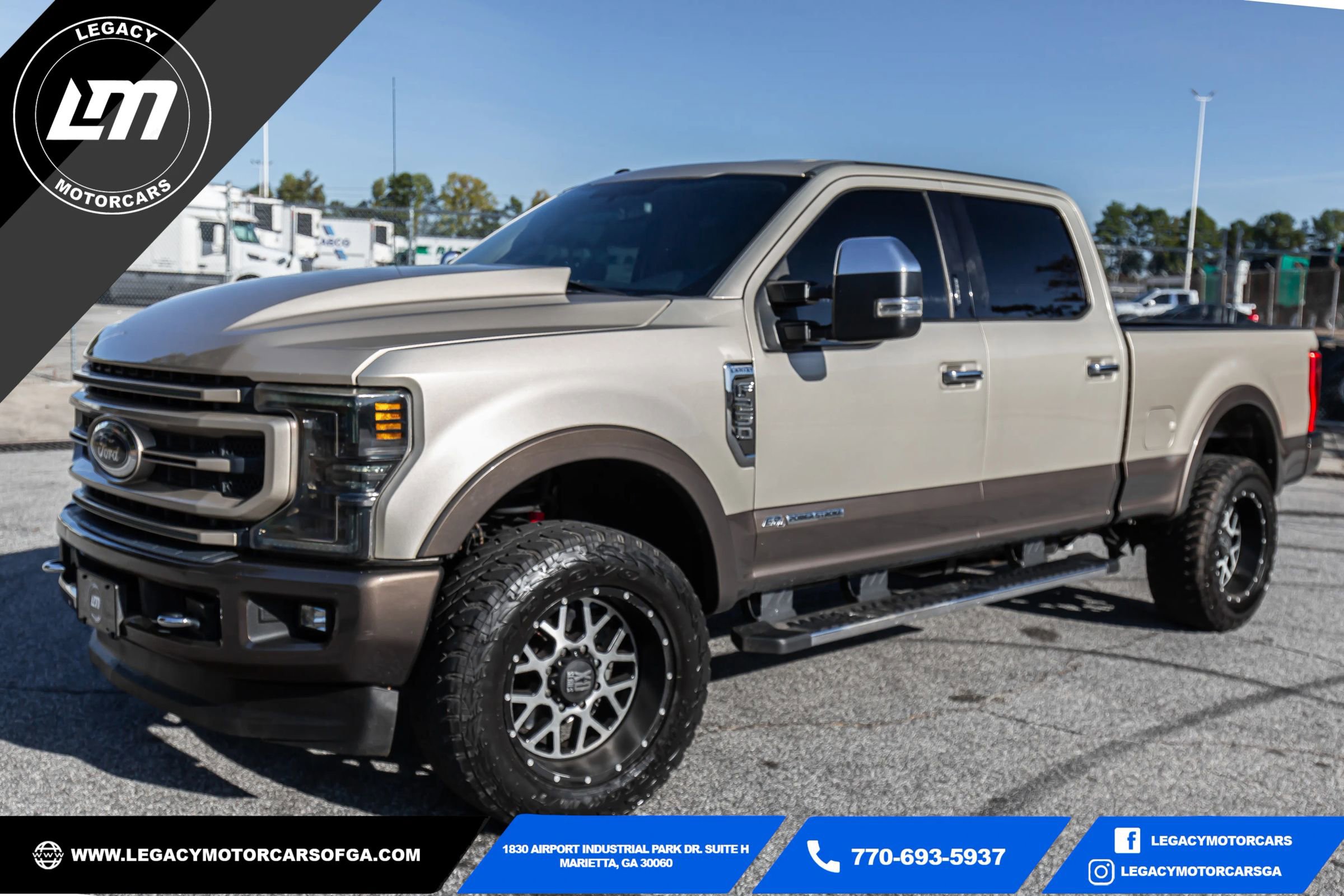 Used 2017 Ford F250 Lariat w/ Chrome Package image 1