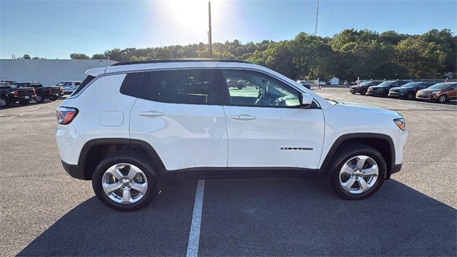 Used 2020 Jeep Compass Latitude w/ Cold Weather Group image 6