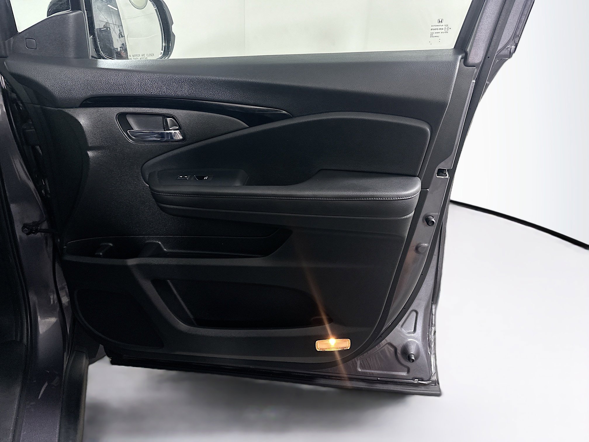 Used 2022 Honda Pilot Touring image 34