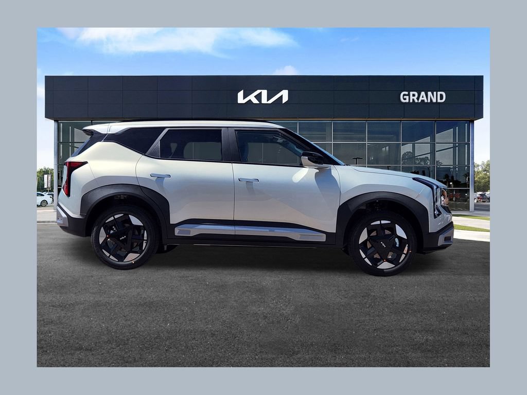 New 2027 Kia Seltos EX AWD/4WD image 1