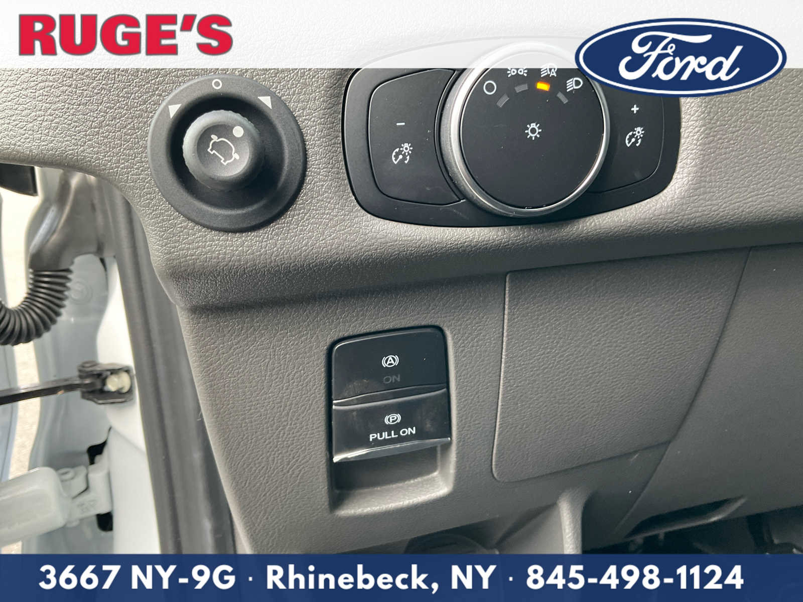 New 2026 Ford Transit 250 148 Medium Roof image 18