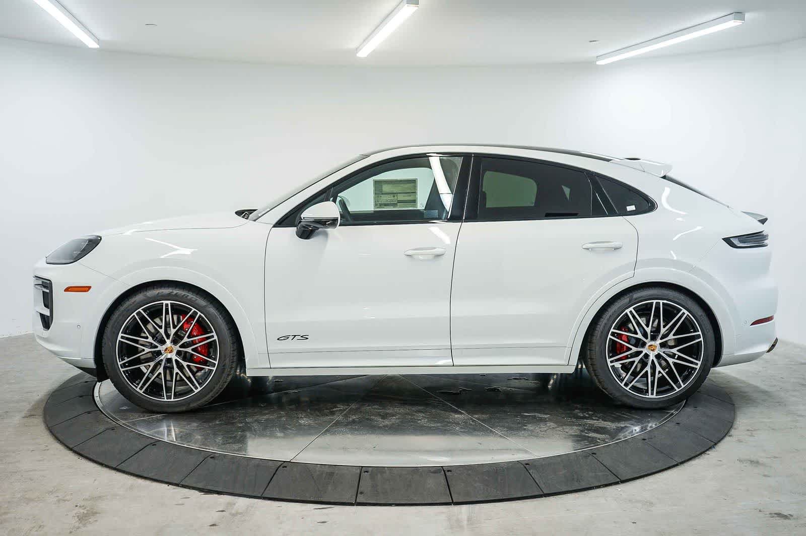 New 2026 Porsche Cayenne GTS AWD/4WD image 2
