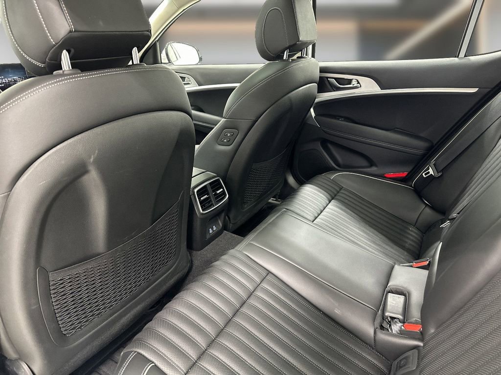 Certified 2026 Genesis G70 2.5T Prestige image 12