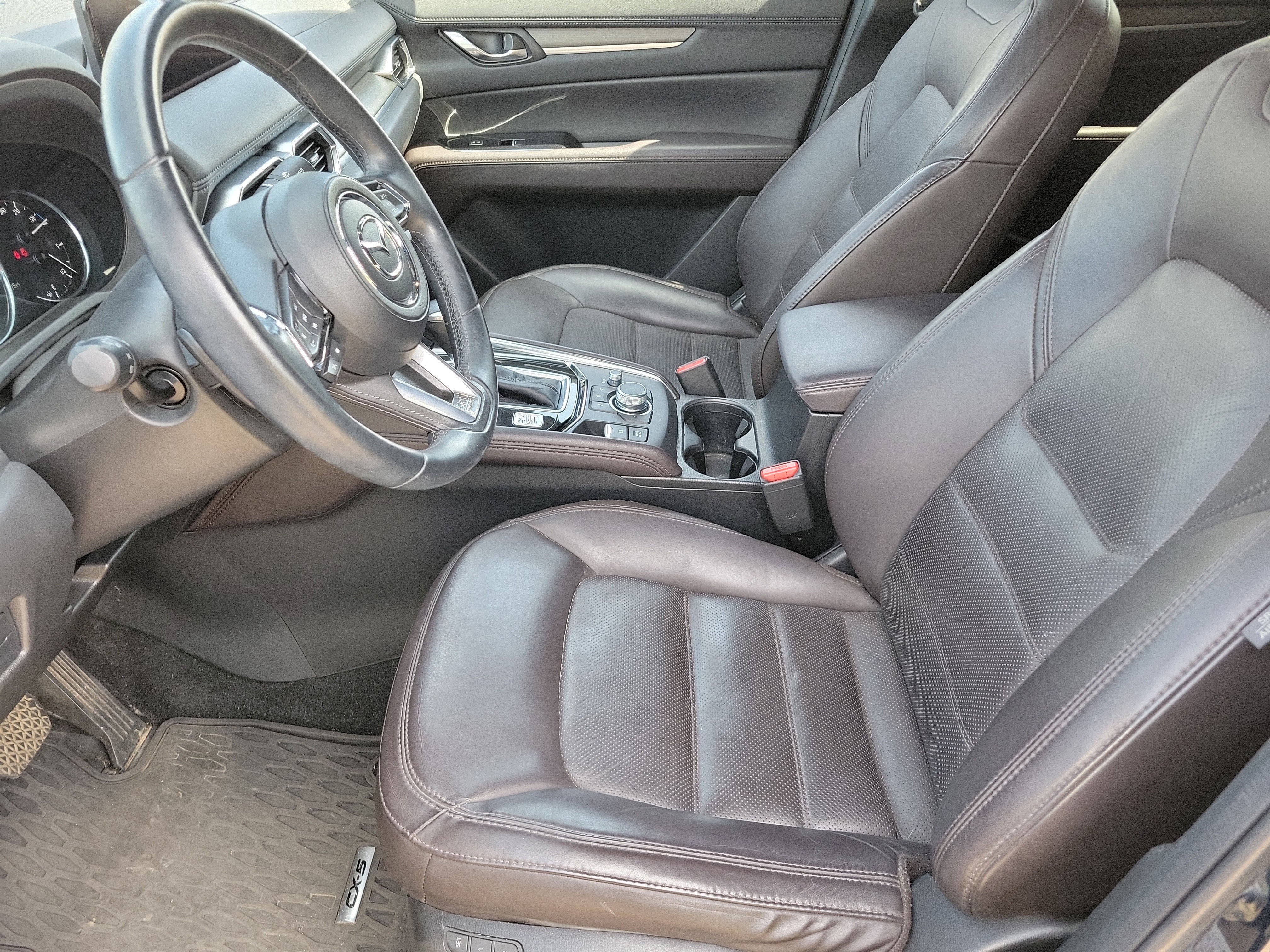 Used 2021 MAZDA CX-5 Signature image 3