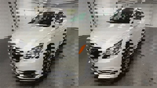 Used 2017 Buick LaCrosse Premium w/ Sun and Shade Package image 4