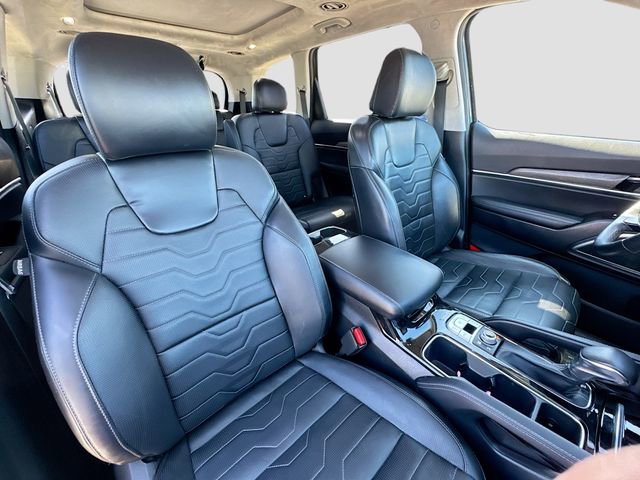 Used 2022 Kia Telluride SX w/ SX Prestige Package image 31