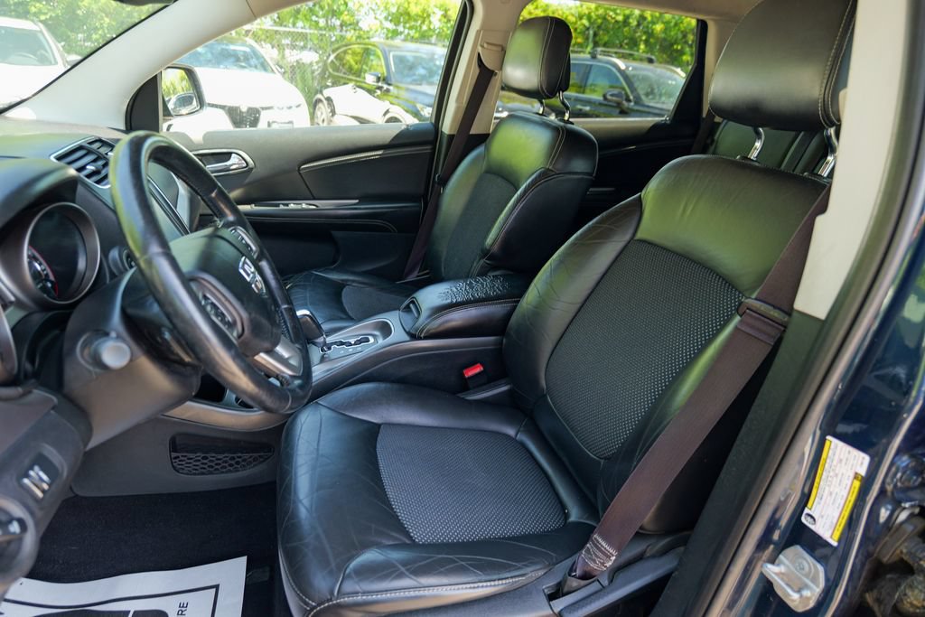 Used 2015 Dodge Journey Crossroad w/ Flexible Seating Group AWD/4WD image 21