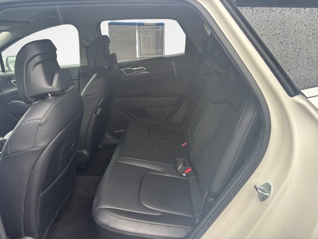 Used 2023 Kia Sportage EX AWD/4WD image 23
