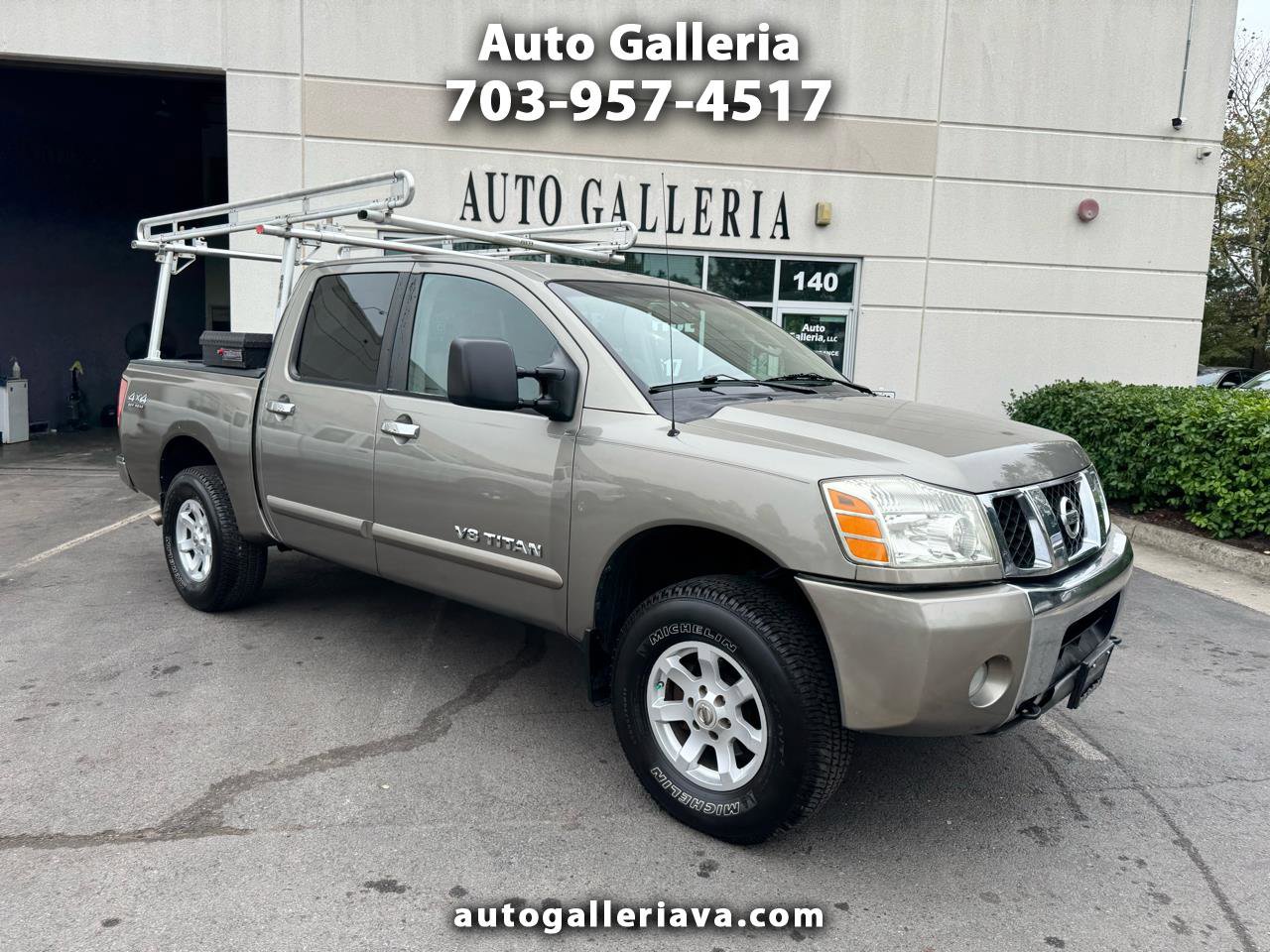 Used 2006 Nissan Titan SE image 1