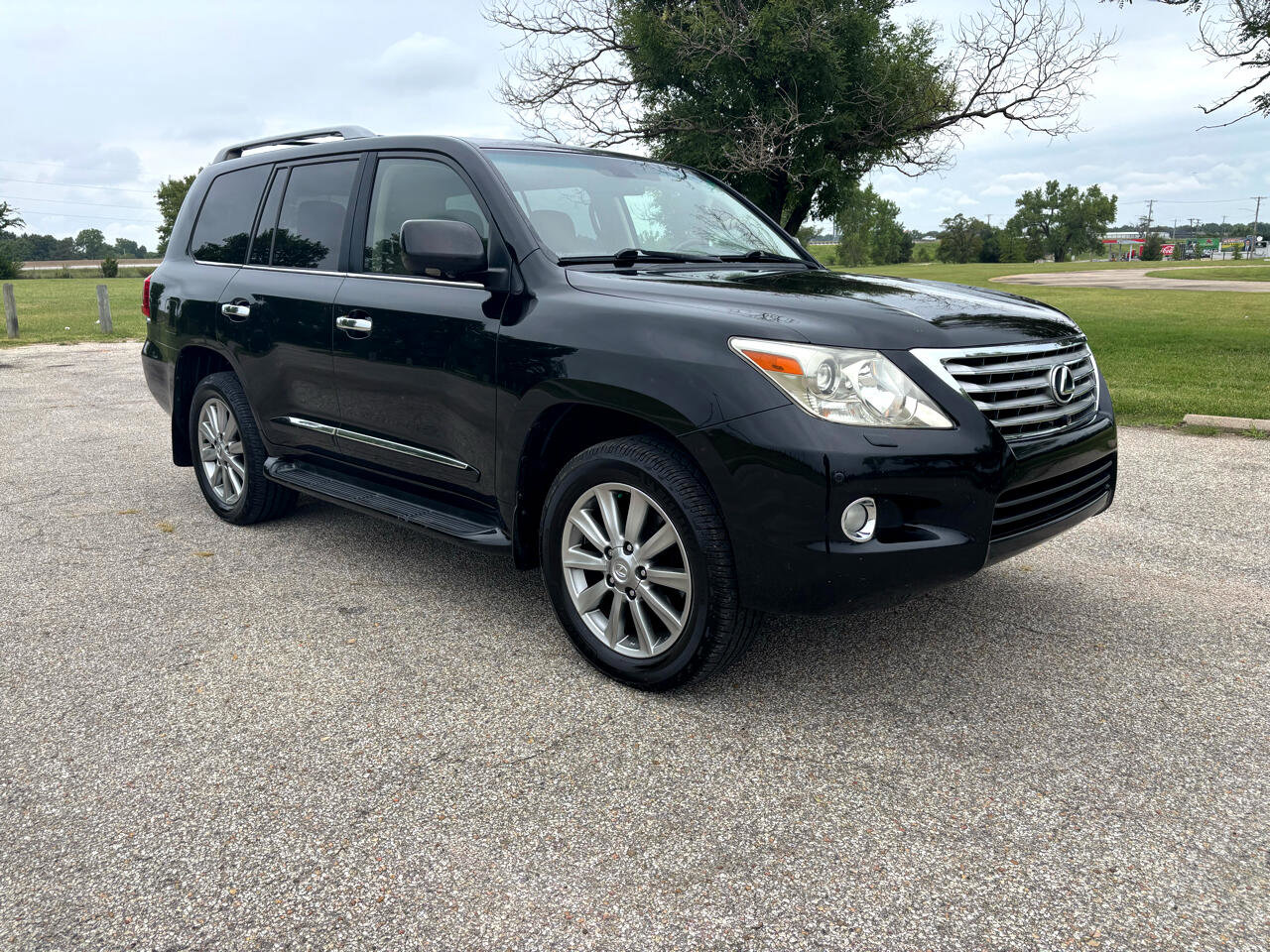 Used 2009 Lexus LX 570 4WD image 31