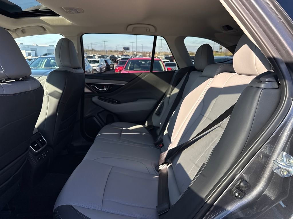 Used 2025 Subaru Outback Limited w/ Popular Package #2 image 11
