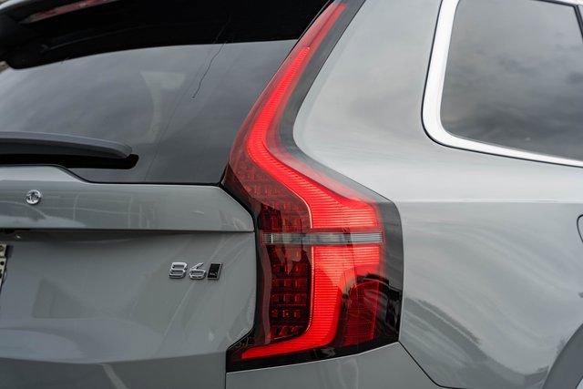 New 2026 Volvo XC90 B6 Plus w/ Protection Package Premier image 7
