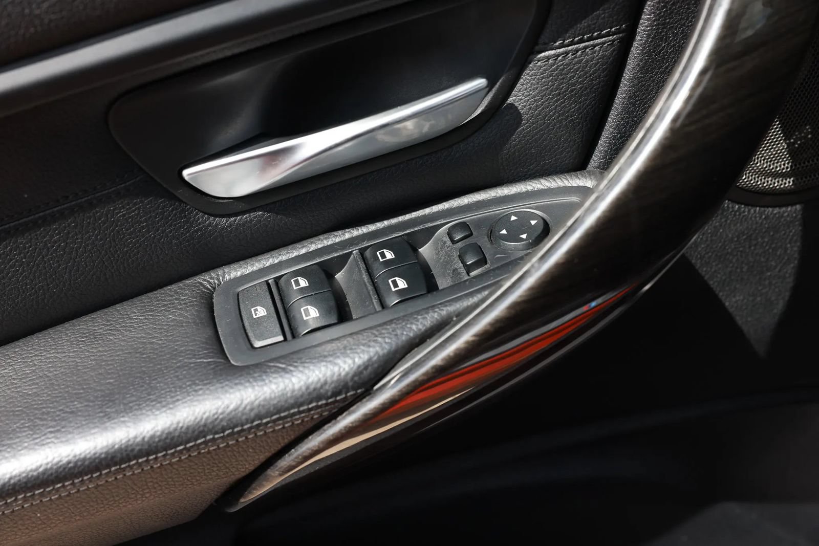 Used 2015 BMW M3 RWD image 51