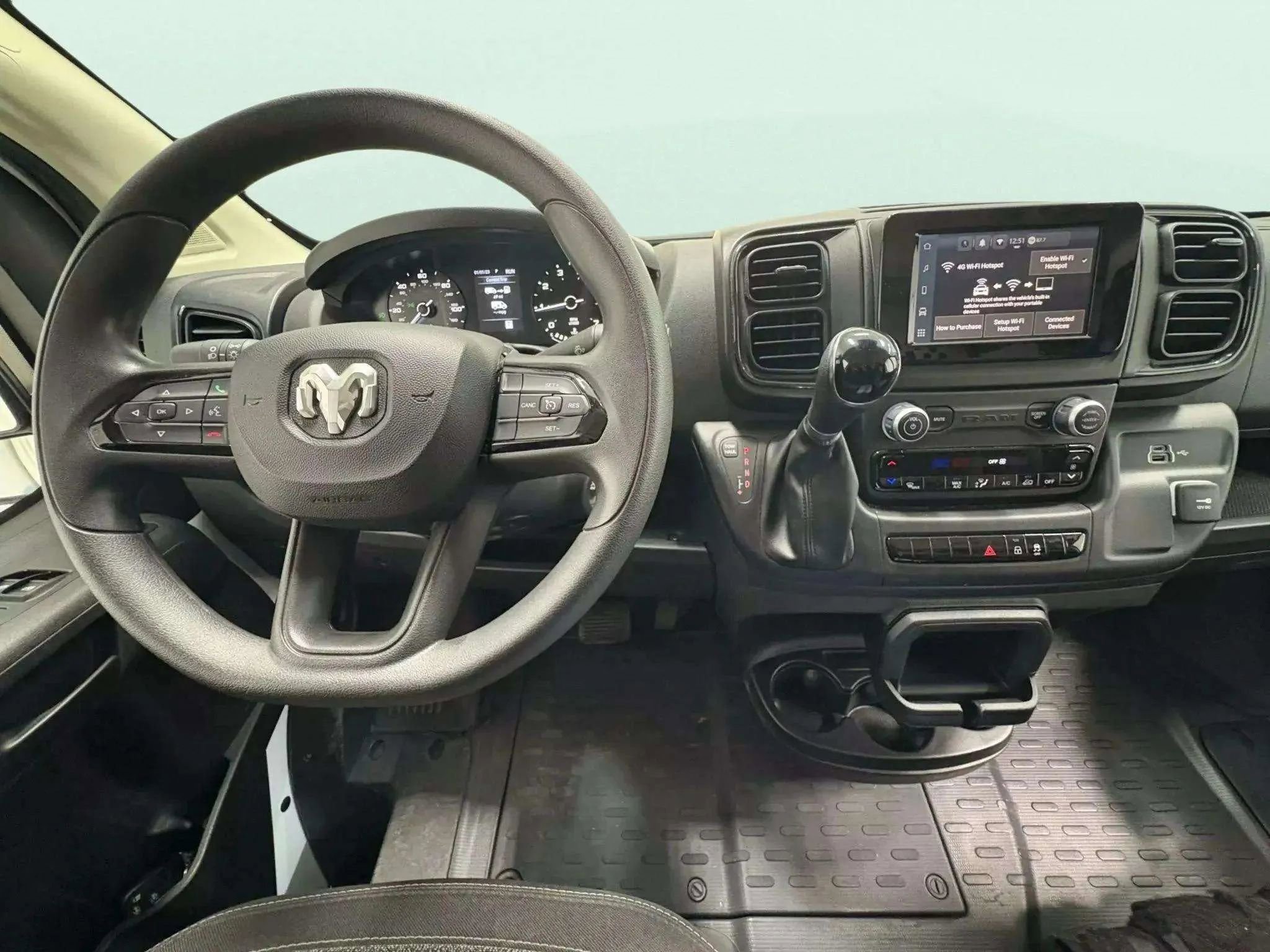 Used 2023 RAM ProMaster 2500 image 14